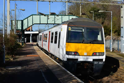 train at Wivenhoe